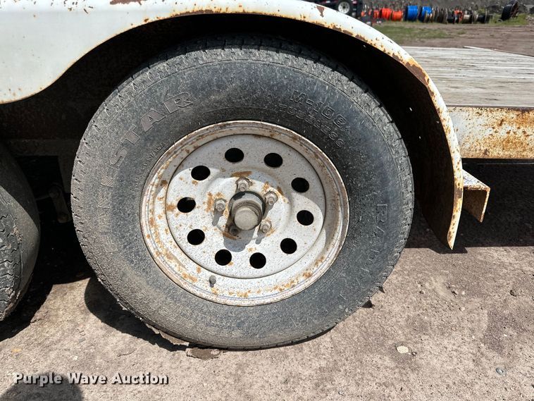 image for item DG4499 2007 DCT utility trailer