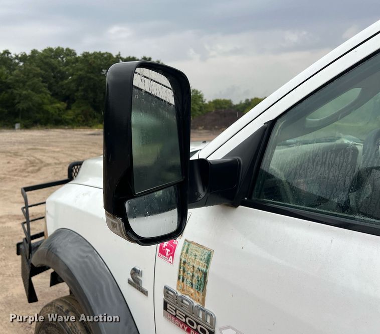 image for item DO2494 2011 Dodge Ram 5500HD Crew Cab flatbed truck