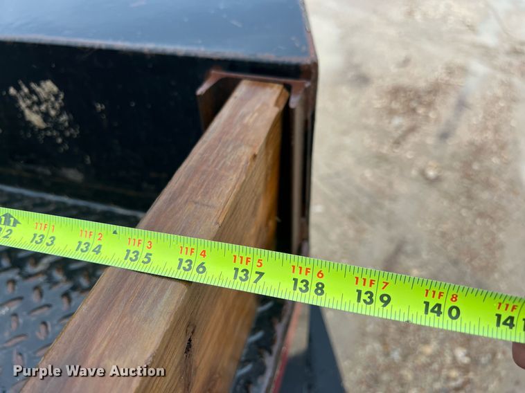 image for item DO2494 2011 Dodge Ram 5500HD Crew Cab flatbed truck