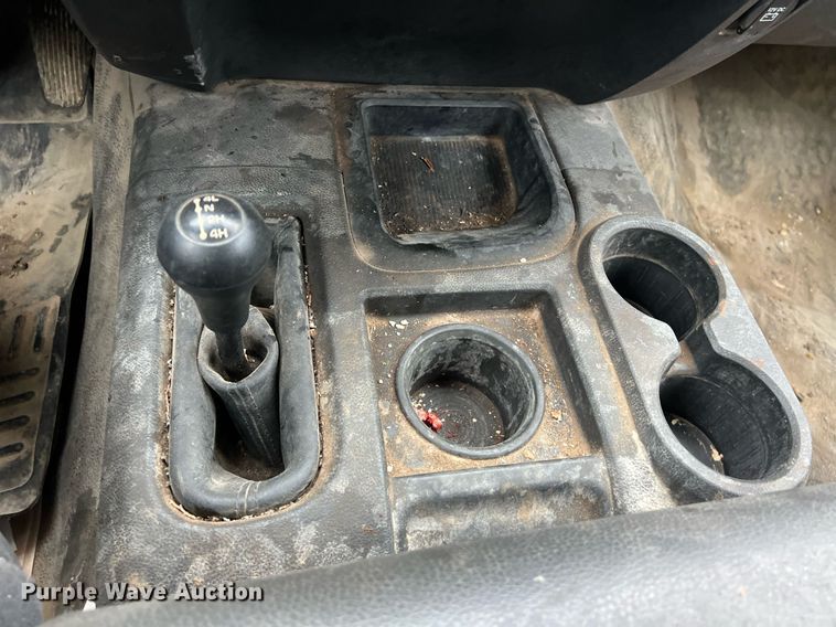 image for item DO2494 2011 Dodge Ram 5500HD Crew Cab flatbed truck