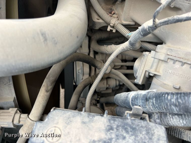 image for item DO2494 2011 Dodge Ram 5500HD Crew Cab flatbed truck