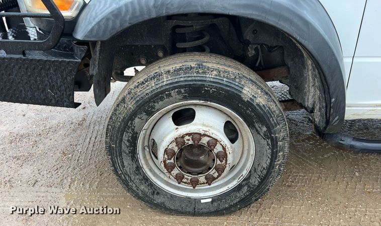 image for item DO2494 2011 Dodge Ram 5500HD Crew Cab flatbed truck