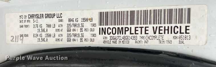 image for item DO2494 2011 Dodge Ram 5500HD Crew Cab flatbed truck