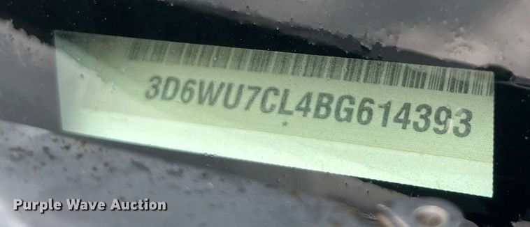 image for item DO2494 2011 Dodge Ram 5500HD Crew Cab flatbed truck