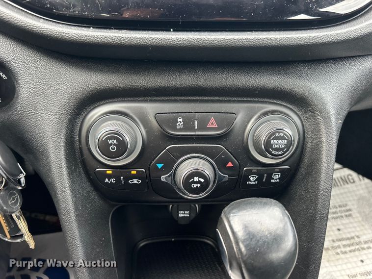 image for item DO6681 2013 Dodge Dart 