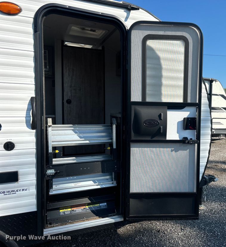 image for item DO7455 2024 Gulf Stream Trail Boss camper