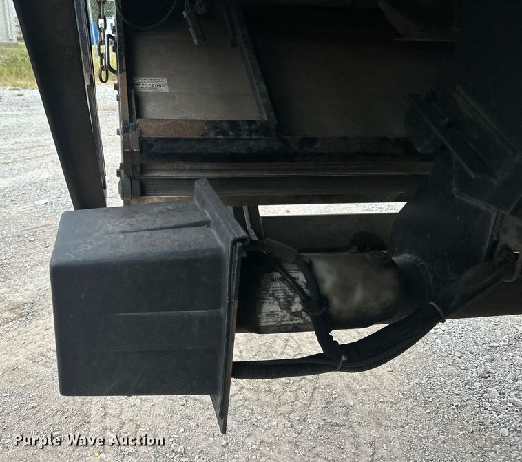 image for item DO7457 2021 Freightliner M2 106 box truck