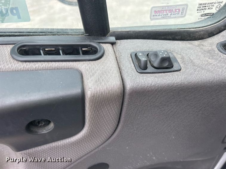 image for item DO7457 2021 Freightliner M2 106 box truck