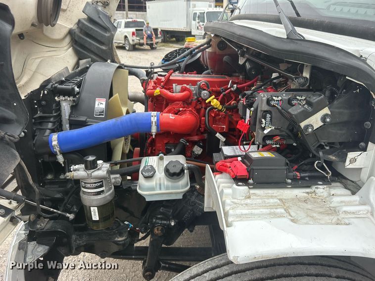 image for item DO7457 2021 Freightliner M2 106 box truck