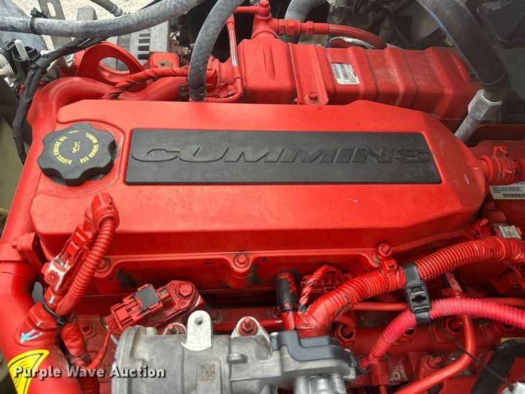 image for item DO7457 2021 Freightliner M2 106 box truck