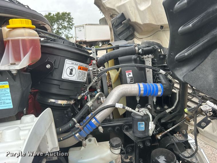 image for item DO7457 2021 Freightliner M2 106 box truck