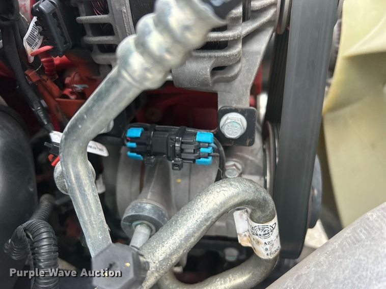 image for item DO7457 2021 Freightliner M2 106 box truck