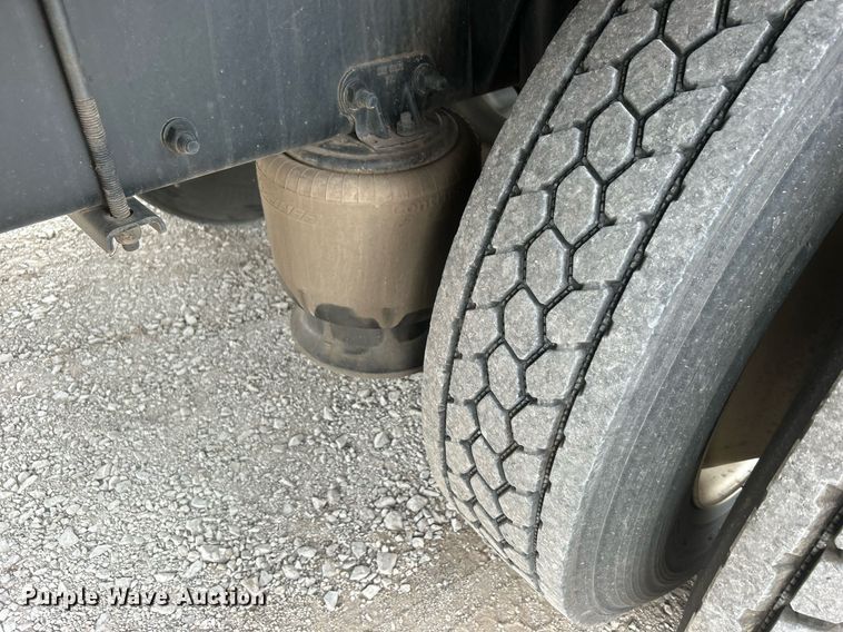 image for item DO7457 2021 Freightliner M2 106 box truck