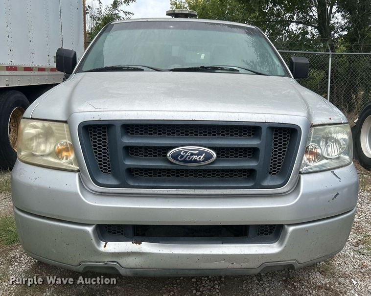 image for item DO7459 2004 Ford F150 SuperCab pickup truck