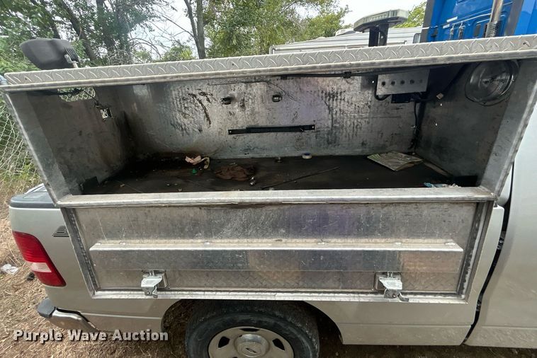 image for item DO7459 2004 Ford F150 SuperCab pickup truck