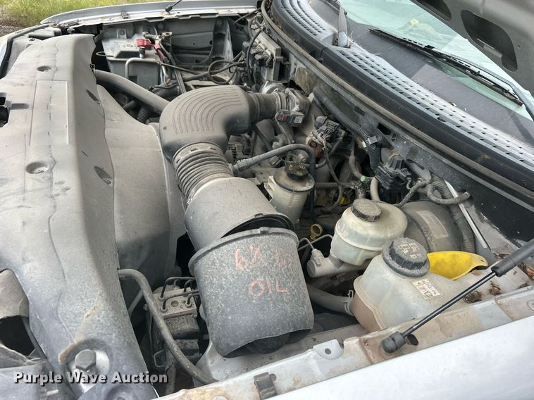 image for item DO7459 2004 Ford F150 SuperCab pickup truck