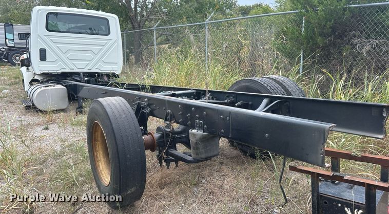 image for item DO7462 2022 International  MV607 truck cab and chassis