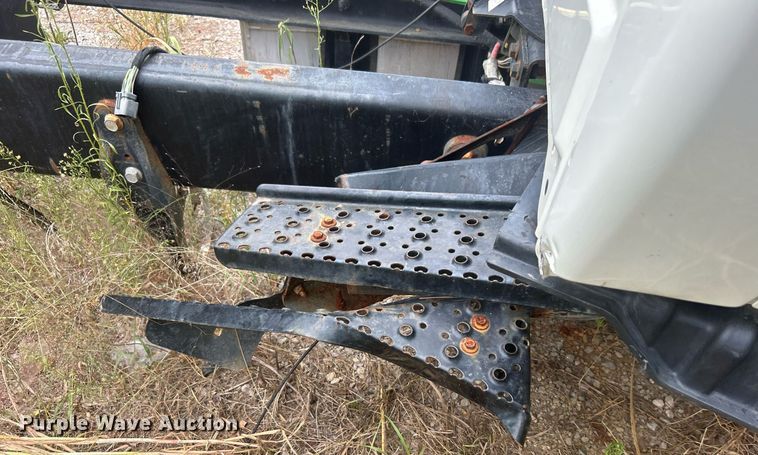 image for item DO7462 2022 International  MV607 truck cab and chassis