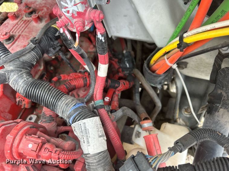 image for item DO7462 2022 International  MV607 truck cab and chassis