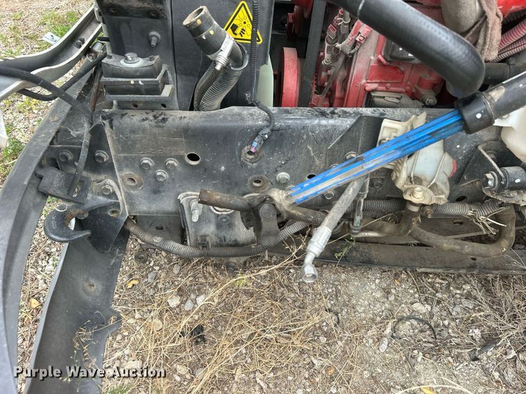 image for item DO7462 2022 International  MV607 truck cab and chassis