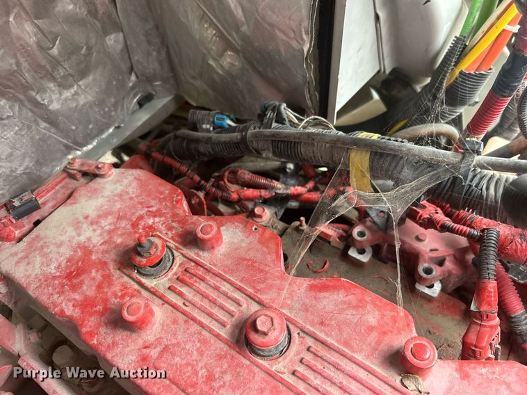 image for item DO7462 2022 International  MV607 truck cab and chassis