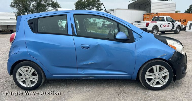 image for item DO7463 2014 Chevrolet  Spark 