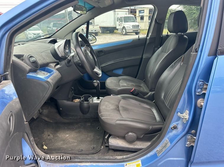 image for item DO7463 2014 Chevrolet  Spark 