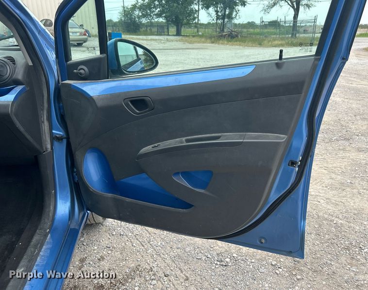 image for item DO7463 2014 Chevrolet  Spark 