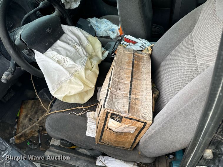 image for item DQ4381 2000 Ford Ranger XLT SuperCab pickup truck