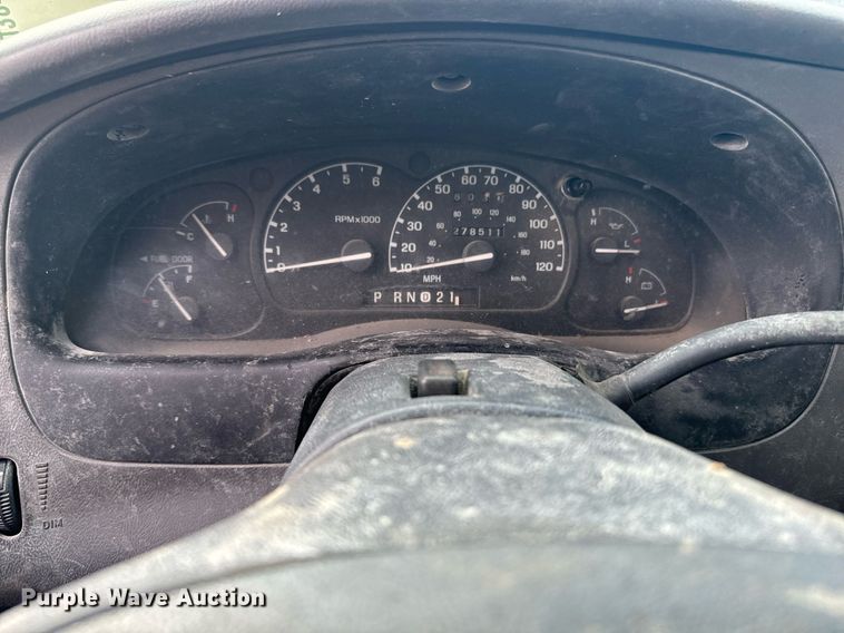 image for item DQ4381 2000 Ford Ranger XLT SuperCab pickup truck