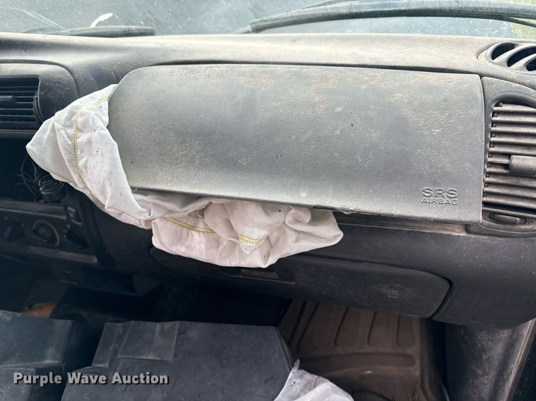 image for item DQ4381 2000 Ford Ranger XLT SuperCab pickup truck