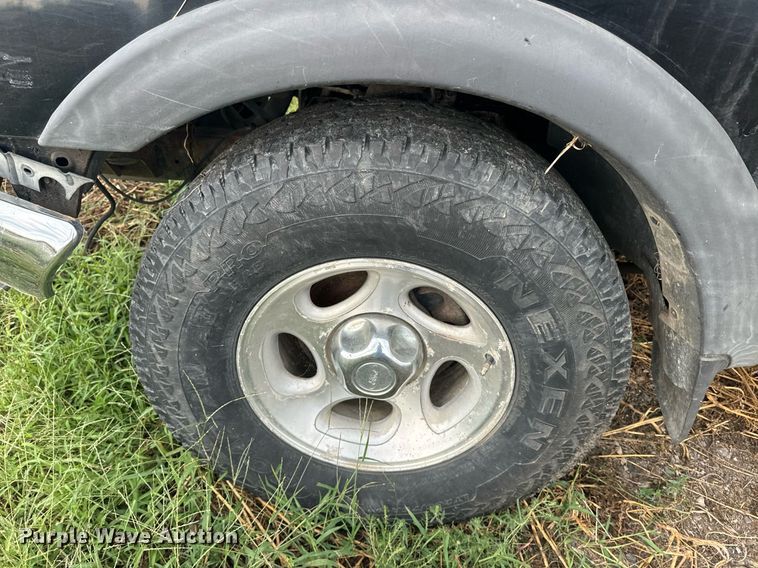 image for item DQ4381 2000 Ford Ranger XLT SuperCab pickup truck