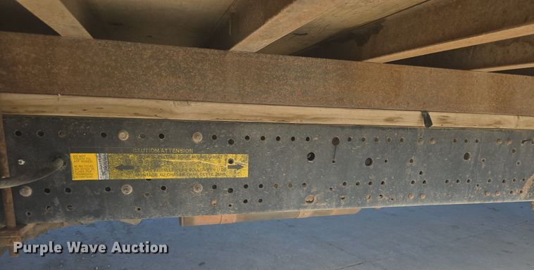 image for item DQ4611 2005 GMC W3500 box truck