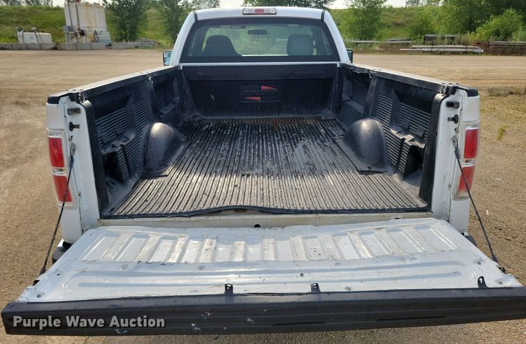 image for item DR4381 2013 Ford F150 XL pickup truck