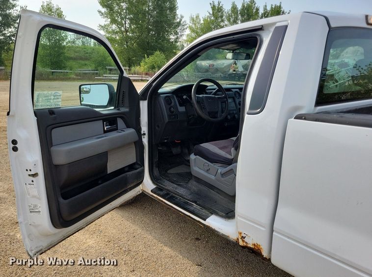 image for item DR4381 2013 Ford F150 XL pickup truck