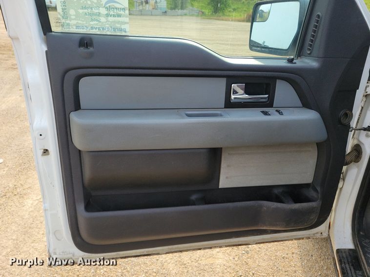 image for item DR4381 2013 Ford F150 XL pickup truck