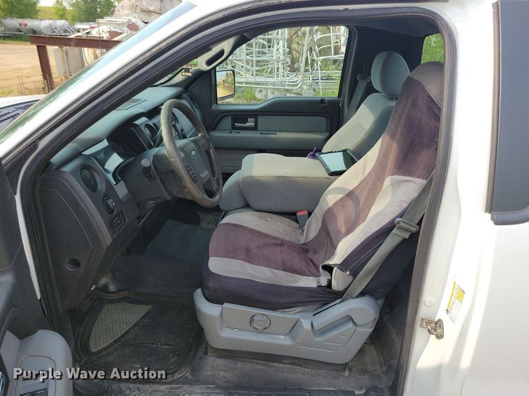 image for item DR4381 2013 Ford F150 XL pickup truck