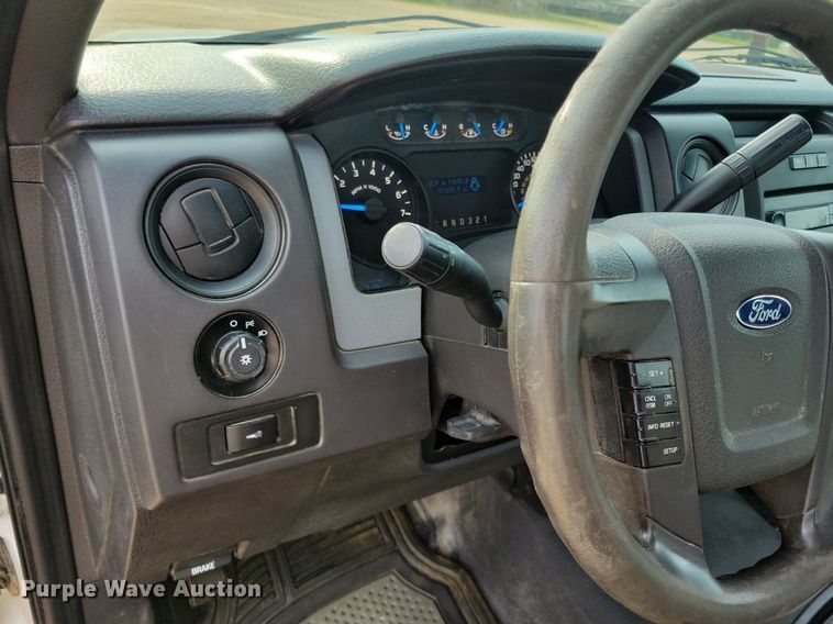 image for item DR4381 2013 Ford F150 XL pickup truck