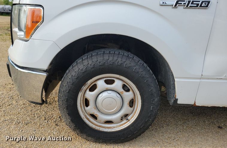 image for item DR4381 2013 Ford F150 XL pickup truck