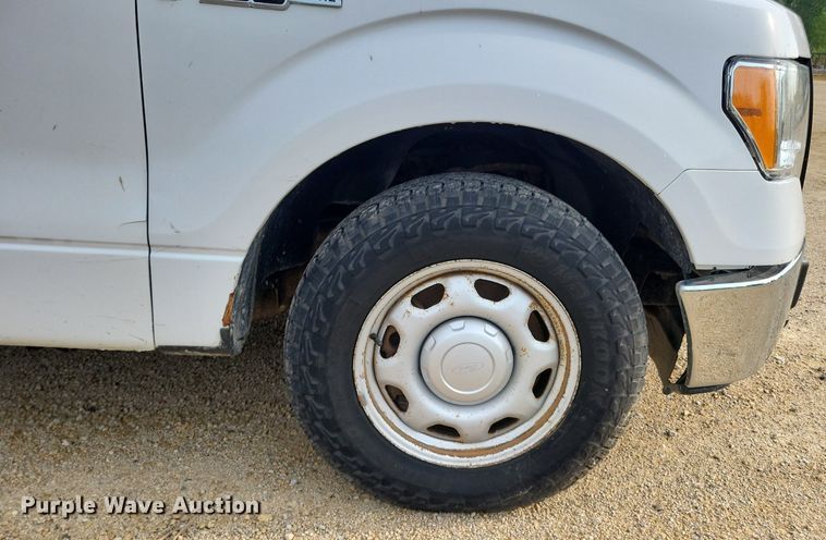 image for item DR4381 2013 Ford F150 XL pickup truck