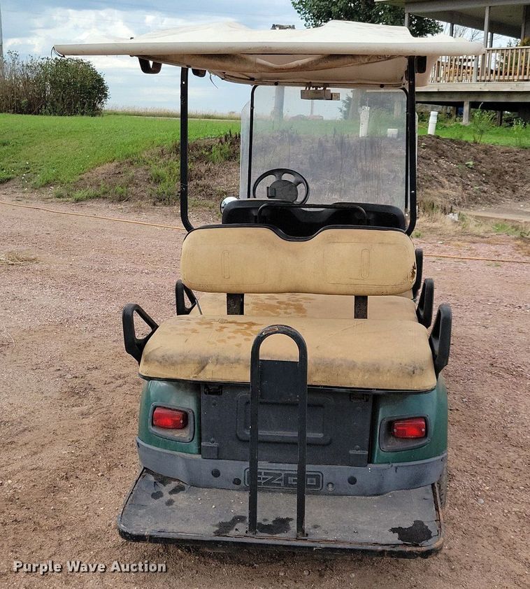 image for item DR4462 EZGO Shuttle golf cart