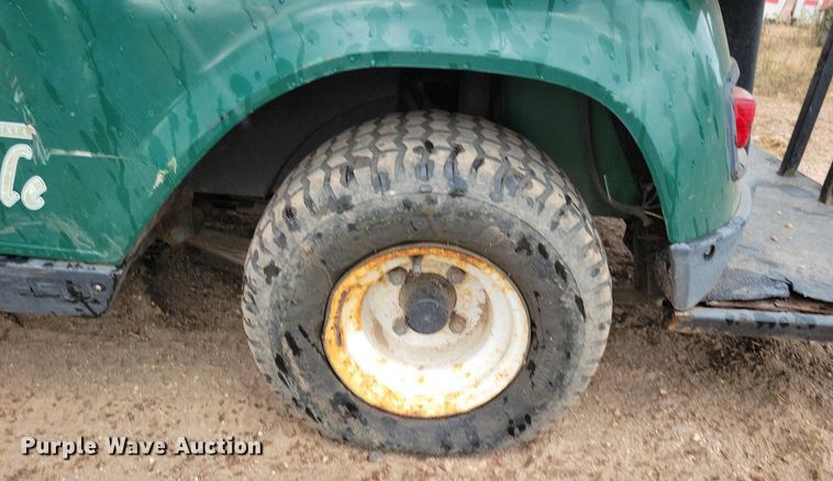 image for item DR4462 EZGO Shuttle golf cart