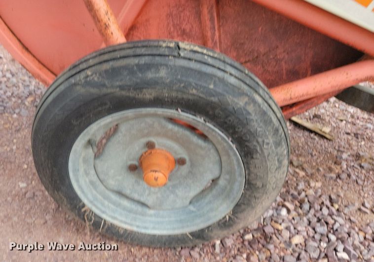 image for item DR4463 (2) Bauer Rainboy hose reels