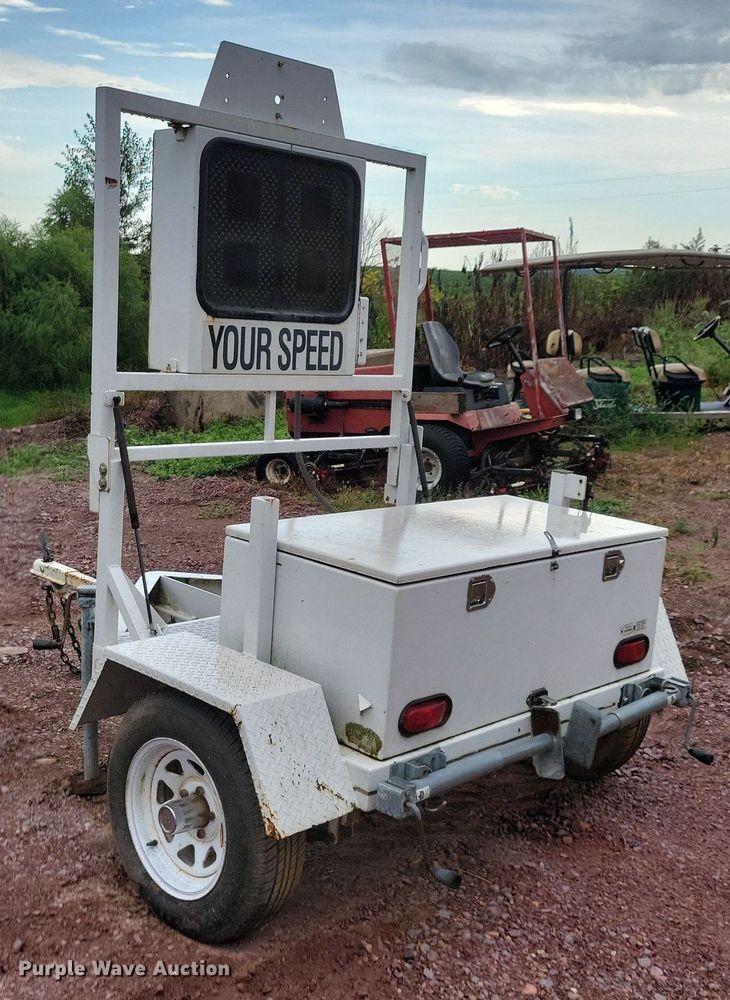 image for item DR4466 Radar trailer