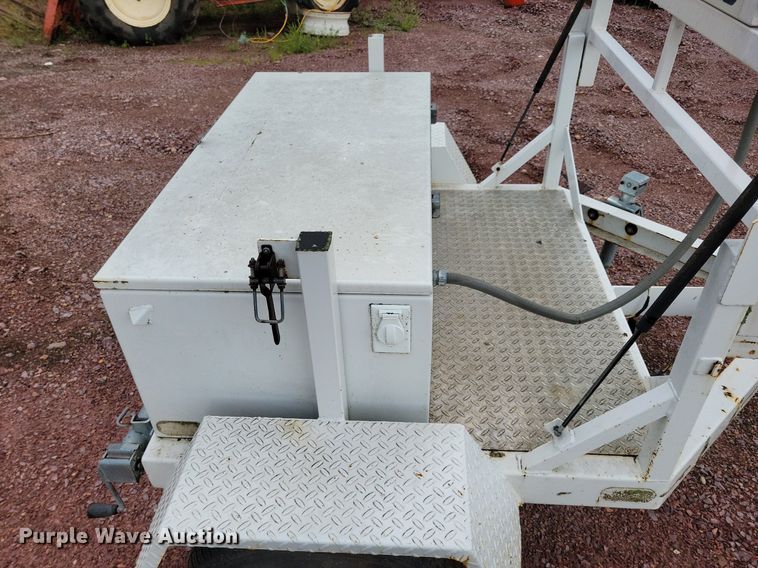 image for item DR4466 Radar trailer