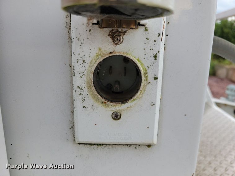 image for item DR4466 Radar trailer