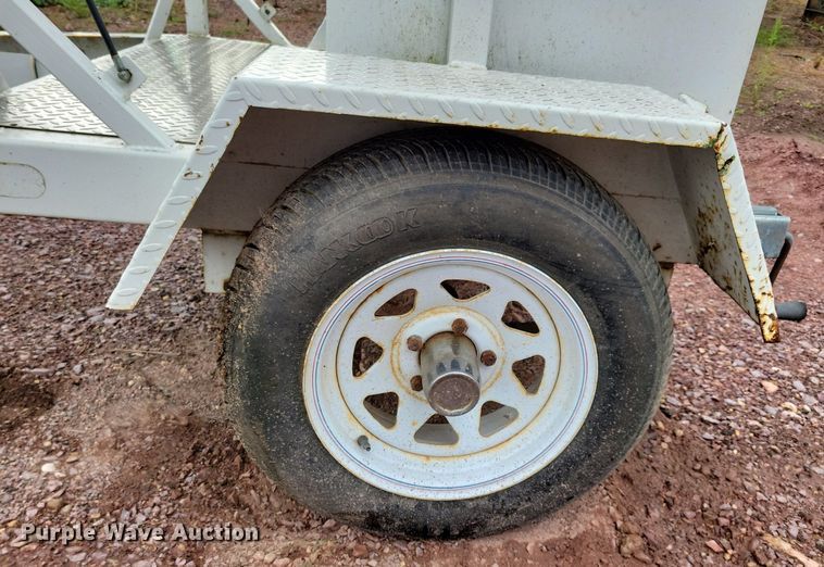 image for item DR4466 Radar trailer