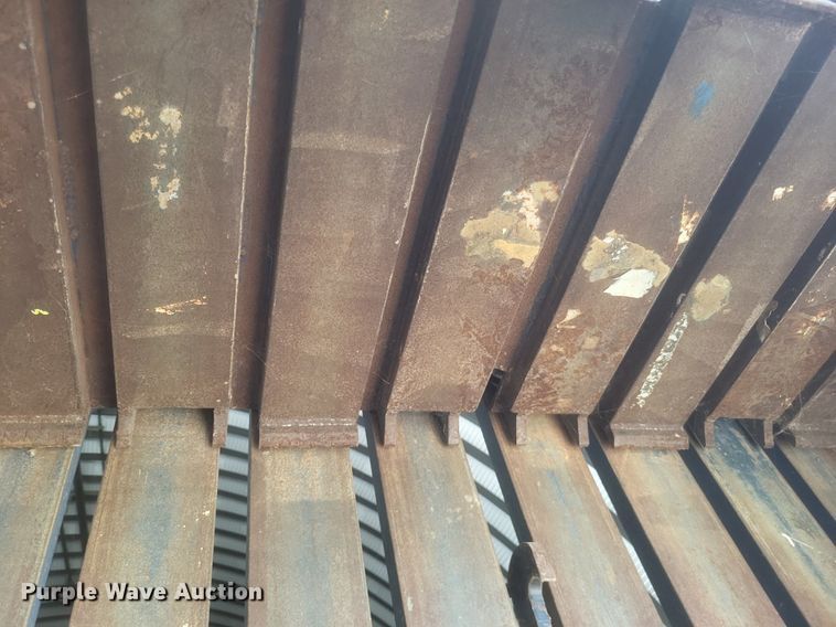 image for item DR5000 1997 Cram-a-lot 60-DB-LU vertical material baler