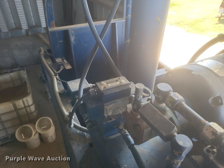 image for item DR5000 1997 Cram-a-lot 60-DB-LU vertical material baler