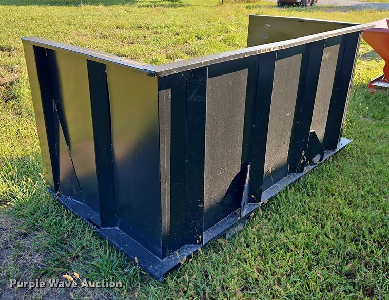 image for item DR8758 Man basket